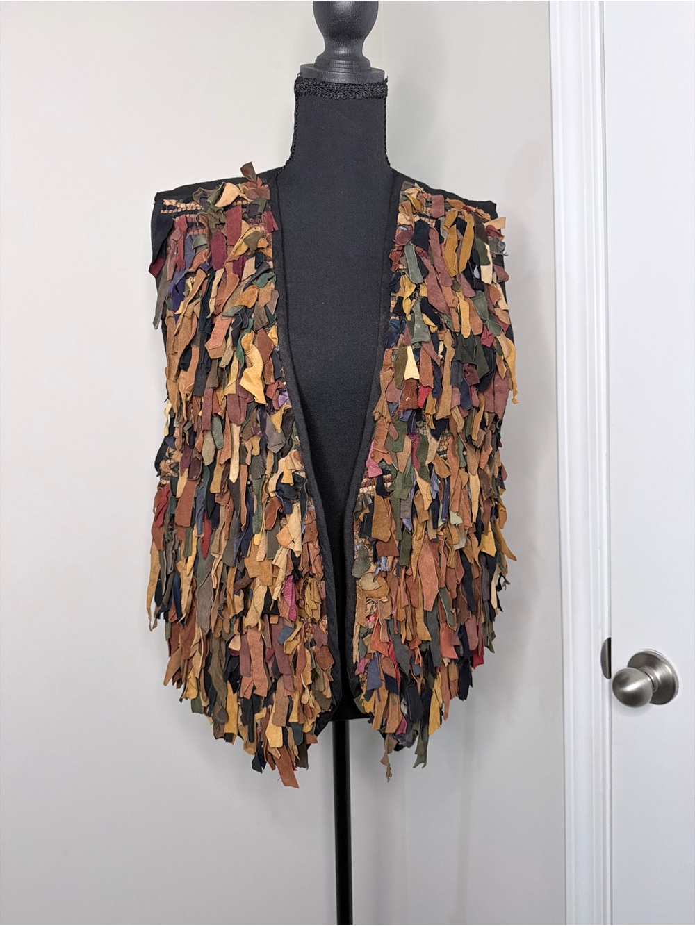Vintage 1980s Misses' AJ A.J. Leather Fringe Vest // Size Medium M